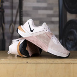 Dámské boty na CrossFit Nike Metcon 10 - tmavě růžová-růžová