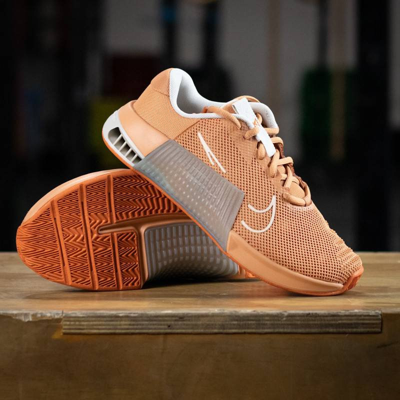 Dámské boty na CrossFit Nike Metcon 9 - oranžové