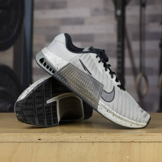 Pánské boty na CrossFit Nike Metcon 9 - šedivé