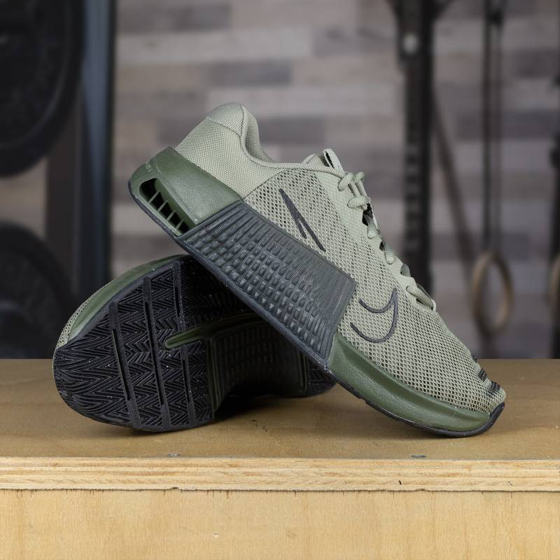 Pánské boty na CrossFit Nike Metcon 9 - LIGHT ARMY/BLACK-CARGO KHAKI-SEQUOIA